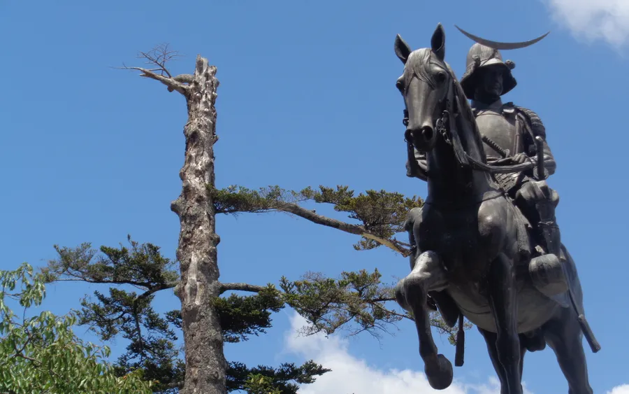 Statue of Date Masamune, Sendai
