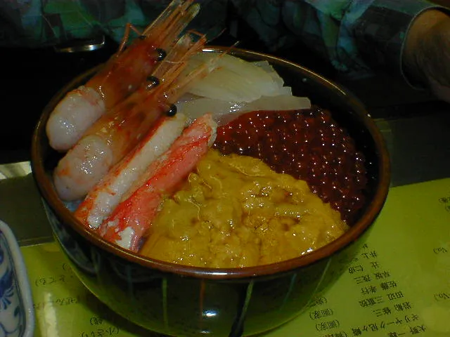 Premium seafood rice bowl (kaisendon), Hakodate