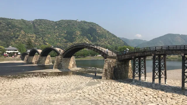Kintaikyo Bridge with Iwakuni Castle above, Iwakuni