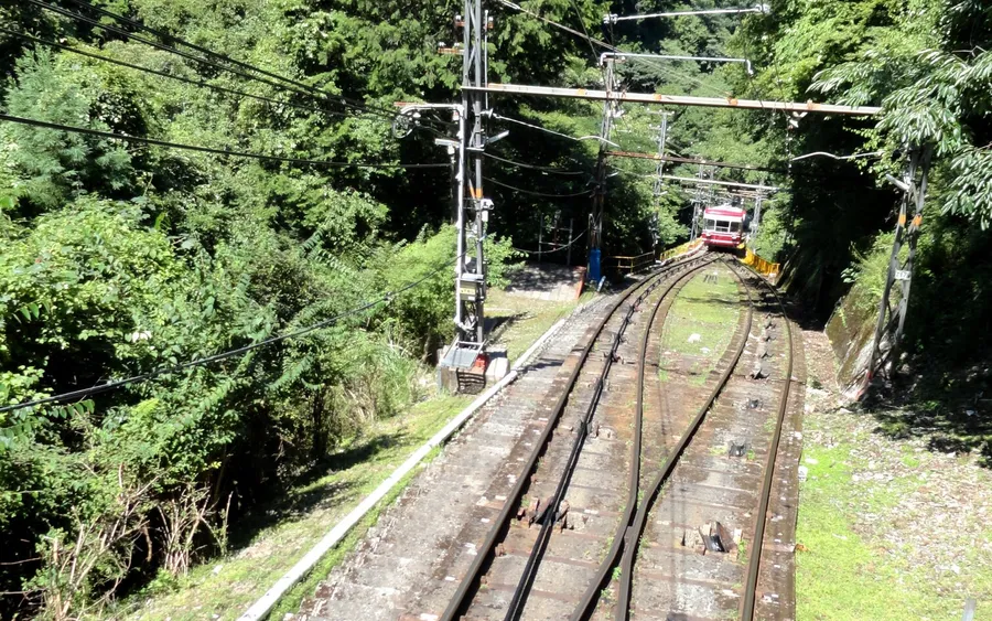 Nankai cable car climbing from Gokurakubashi to Koyasan