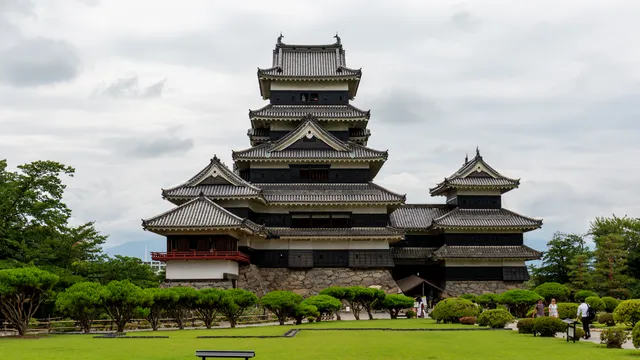 Matsumoto Castle ("Crow Castle")