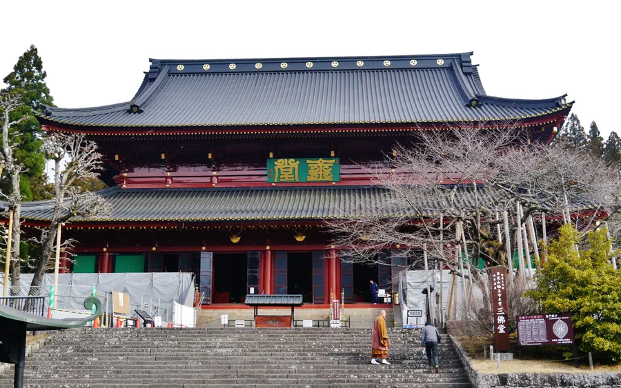 Rinno-ji Temple (Sanbutsudo hall), Nikko
