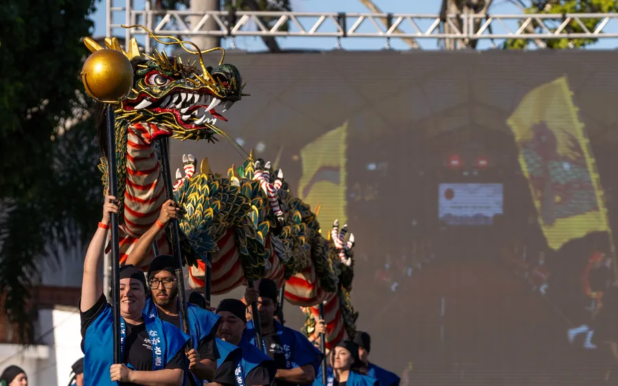 Eisa dance performance