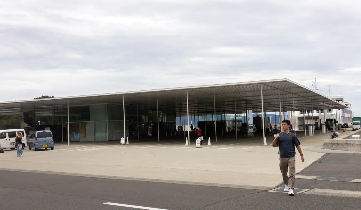Naoshima Ferry Terminal, Miyanoura (SANAA)