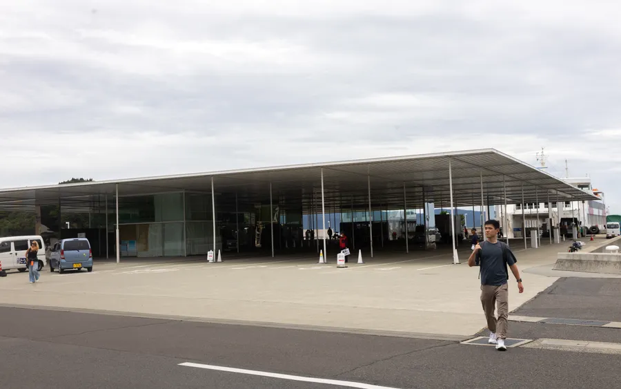 Naoshima Ferry Terminal, Miyanoura (SANAA)