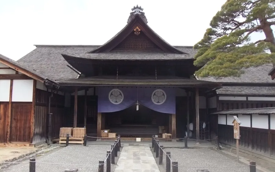 Takayama Jinya