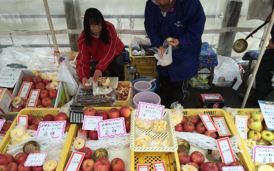 Miyagawa Morning Market, Takayama